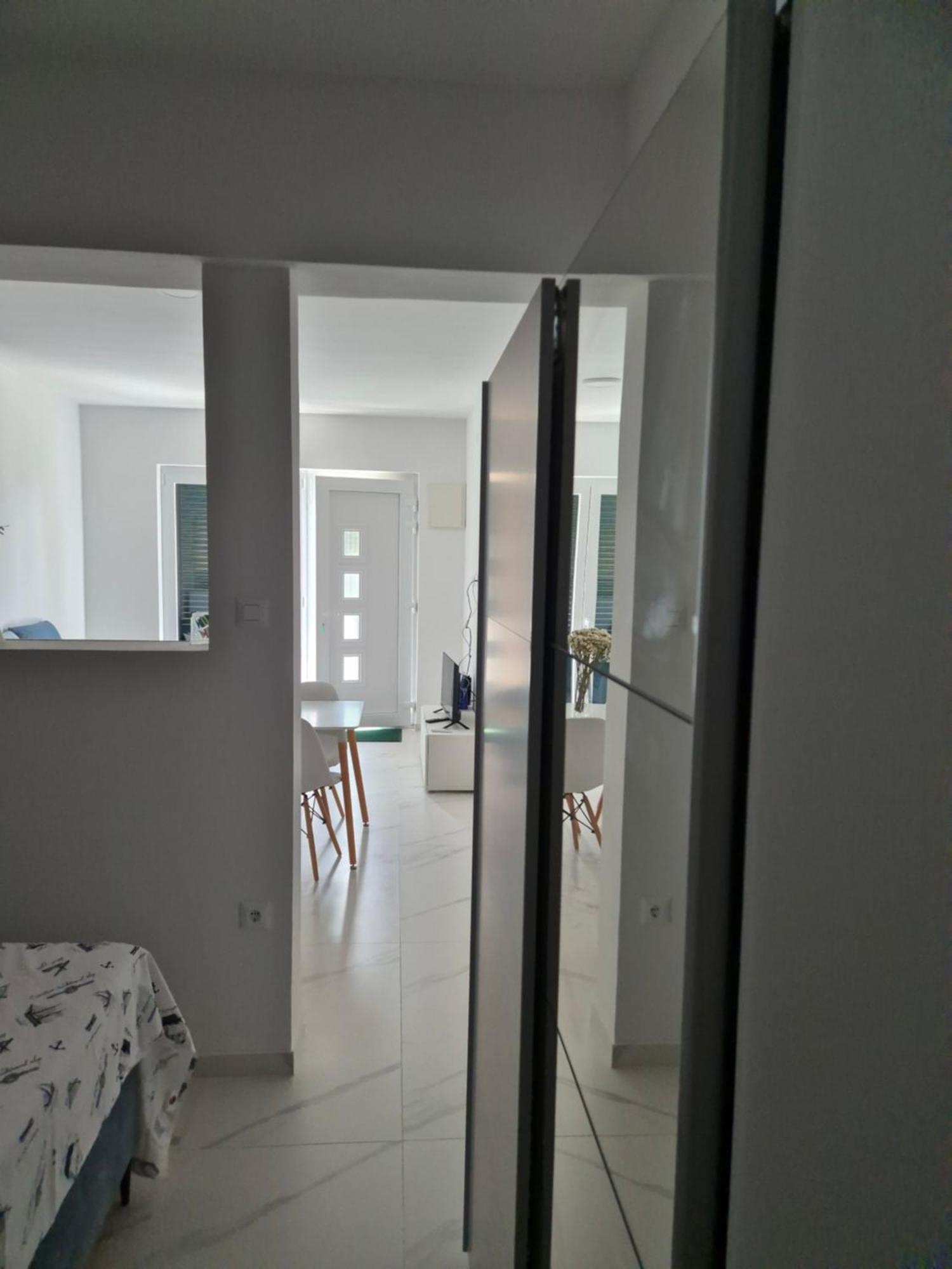 Apartman Bauer - Omis- Nemira 객실 사진